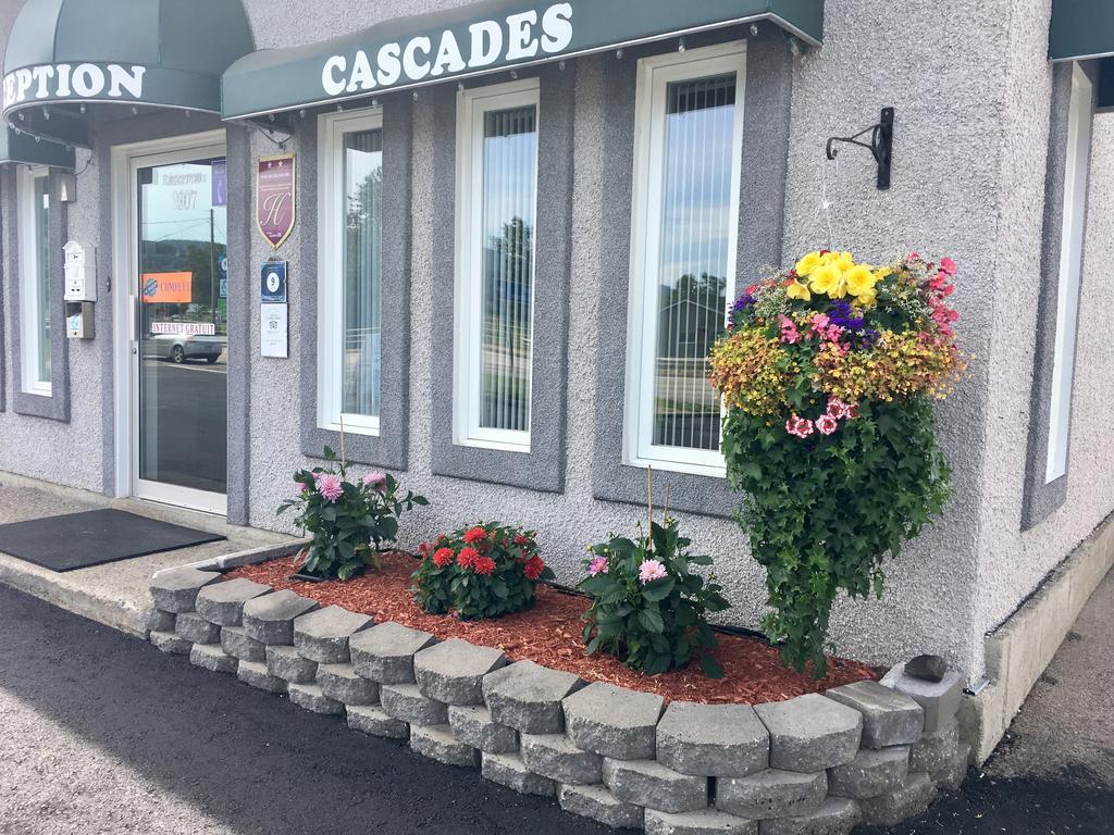 Motel Des Cascades Baie-Saint-Paul Exterior foto